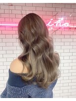 ジーナ 渋谷駅前(Zina)&nbsp;小顔セミウェットウェーブピンクベージュハイライトカラー