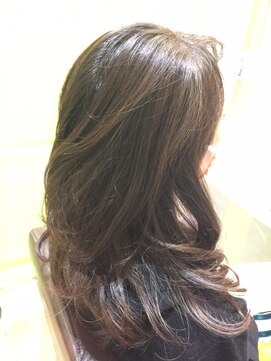 オギクボ ヴォイス(voice) 髪質改善voice荻窪★大人世代のレイヤースタイル