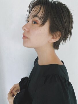 ルーム(Loom.) クラシックマッシュショート<スタイリング簡単>