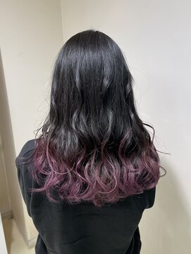 アズール 草加(azule) ３０代　４０代　大人女性のグラデーションカラー　[草加駅]