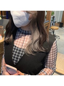 シモンズ ヘアー(SHIMONS HAIR) インナーカラー×シルバー