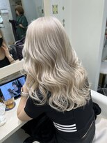 ラピス 池袋(Lapis)&nbsp;外国人風ホワイトベージュ