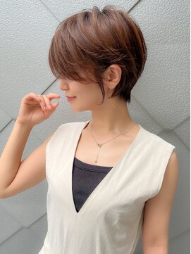 ロンドエニカ 大宮(Lond enika) 斜めバンググレージュカラーシルキーべジュマッシュパーマ[大宮]