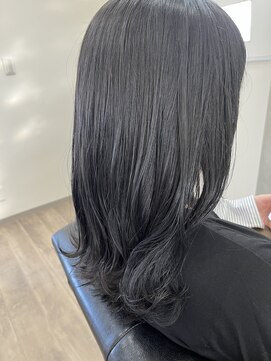 ヘアーサロン トランク(TRUNK) ツヤ暗髪