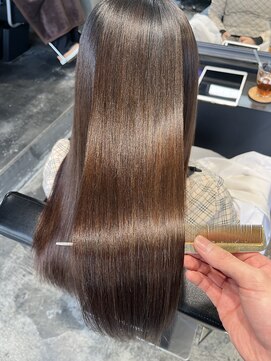 ローリー(Rowlly) 〇髪質改善トリートメント