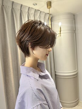 トッカ ヘアアンドトリートメント 難波店 小顔似合わせカット愛されクールショート20代/30代40代50代/難波