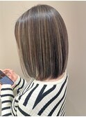 さとうあやか/コントラストハイライト/横浜ハイライト/グレー