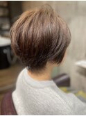 ショートボブ