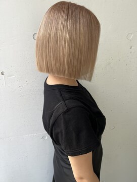 ジェット 姫路 飾磨(jet.) 切りっぱなしボブ×ミルクティーカラー