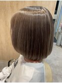今っぽい大人かわいいハイライト×シンプルボブ/ブリーチ