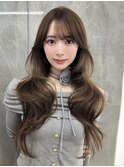 韓国前髪　くびれヘア　夏のヘアアレンジ　暗めカラー