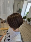 丸みショートボブ