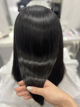 アルーシェ 秋葉原店(Alushe) うるツヤ縮毛矯正