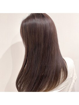 ラフヘアー(LaF) グレイカラー×白髪ぼかしハイライト×ラベンダー