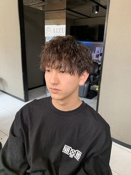 アイズ 海老名(AIZU) ツイストスパイラルパーマツイストパーマショートスタイルメンズ
