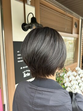 アイリー(Irie) くすみグレージュ