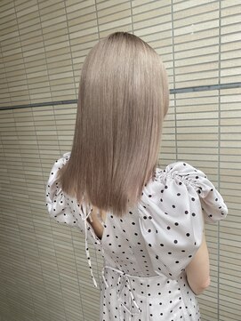 ハイプ(HYPE) 【藤沢横浜】ホワイトベージュ/ミルクティーベージュカラー