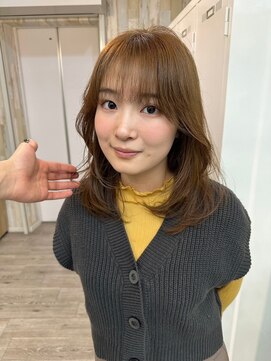 ネウィサリュー 立川(newi saLyu) レイヤーカットセミディシアーカラー姫カットダークアッシュ