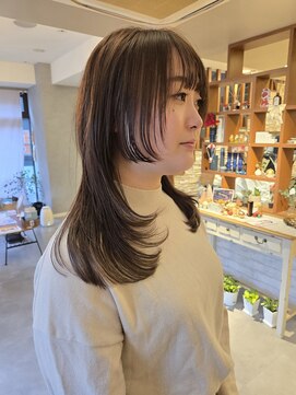 ヴィサージュメゾン(VISAGE maison) ロングレイヤー/姫カット