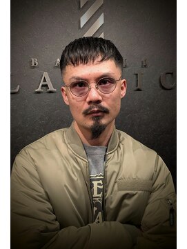 バーバークラシックス(BARBER CLASSICS) 漢のスキンフェードクロップ