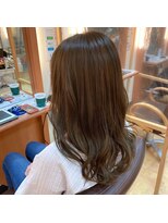 美容室ヒラトヤ 仙北店&nbsp;大人かわいい小顔くせ毛風キレイめアッシュカラー♪20代30代40代