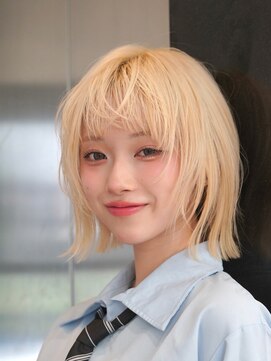 ジョエミバイアンアミ(joemi by Un ami) レイヤーボブ/ウルフボブ/ブロンドボブ