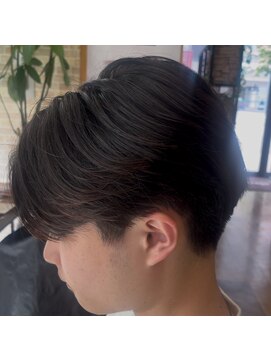 フレンズ 手稲店(friend's) カルマパーマニュアンスパーマスタイリング楽マッシュ刈り上げ