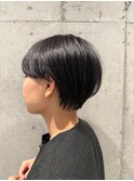 人気の大人ショートヘアでスタイリングも簡単に◎