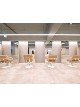 ケアにもこだわる大人女性にオススメ♪一人ひとりの髪質、髪の状態に合わせて最適なスタイルをご提案◎