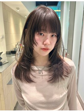 シキクーパー ヨコハマ(siki cooper) まろやかオリーブベージュ/レイヤーカット