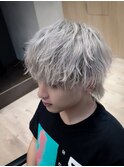 ホワイトカラー×メンズウルフカット