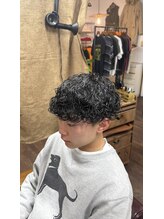 Q10. なぜメンズパーマに力を入れているんですか？