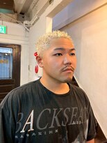 ビーバイエイトジェンツ(Bee by EIGHT GENTS) リバースセンターパート/ニュアンスパーマ/ダウンバング/心斎橋
