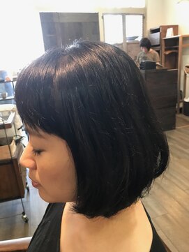 ケアルタイム(Curel time) 美シルエット前下がりボブ