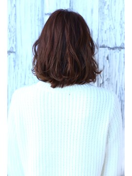 ニスル 上尾店(NISURU) 黒髪/クラゲヘアー/オリーブグレー/小顔/ココアベージュ/上尾