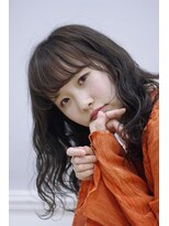 ヘアーアイスカルテット(HAIR ICI QUARTET)&nbsp;ロング フェミニン アッシュベージュ