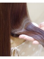 シュクル イスナーニ(しゅくる ithnani)&nbsp;つるサラロングヘアー