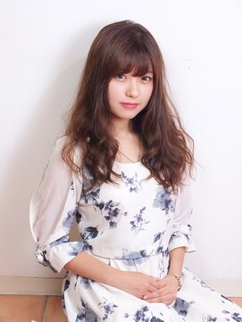 エルモレナータ(Hair lounge Elmorenata) 伸ばし中も扱いやすく♪動きのある甘めロング