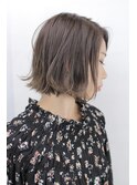 ぱっつんアッシュグレー