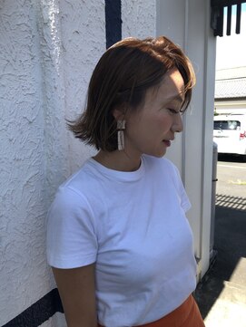 ビューティーワークスループライン(beautyworks LoopLine) 襟足ギリギリ切りっぱなしボブ