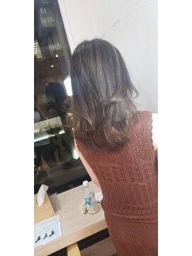 ヘアーワークス ヘルム 渋谷店(HAIR WORKS HELM) レイヤースタイル