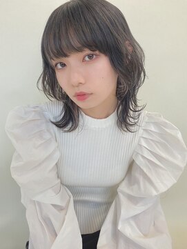 ルービック バランス 天王寺(Rubik's×Balance) 外ハネエアリーウルフヘア×透明感グレージュ×インナーカラー