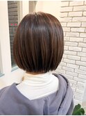ショートボブ