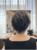 さりげないハイライトカラーで立体感ヘアスタイル