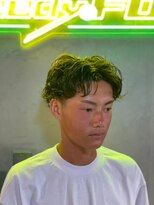 グリーディーフォックス 三軒茶屋(GreedyFOX)&nbsp;波巻き/マッシュパーマ/ウルフ/ハイライト<理容室>三軒茶屋