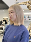 ホワイトミルクティー/ハイトーンボブ【佐々木麻衣】