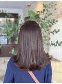 ベージュブラウン/外はねミディアム【千葉】