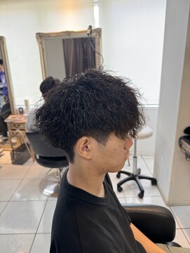 アイズ 海老名(AIZU) ツイストスパイラルパーマ　マッシュパーマ　ソフトツイスト