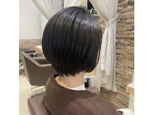 グレースバイハピネス(grace by happiness)の雰囲気（大人ショート/ショートボブ/丸みボブ/白髪ぼかし/水素カラー）