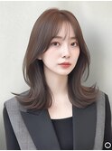 セミロング　くびれミディ　顔周りカット　韓国　透明感　30代